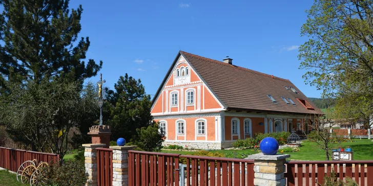 Pobyt na chalupe v Podkrkonoší: vybavené štúdio alebo apartmán, sauna a jacuzzi