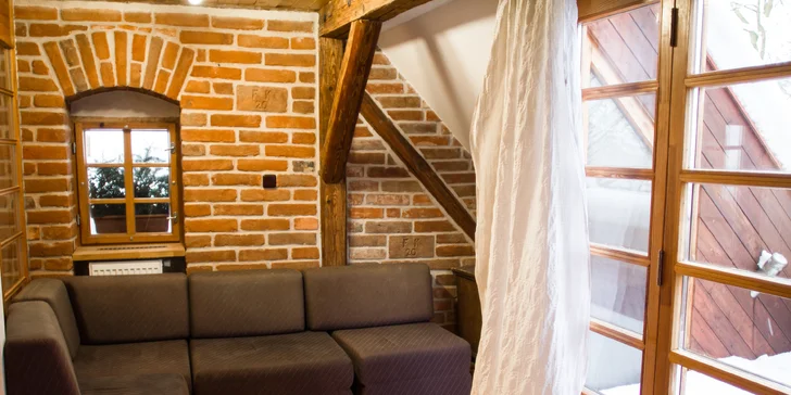 Pobyt na chalupe v Podkrkonoší: vybavené štúdio alebo apartmán, sauna a jacuzzi