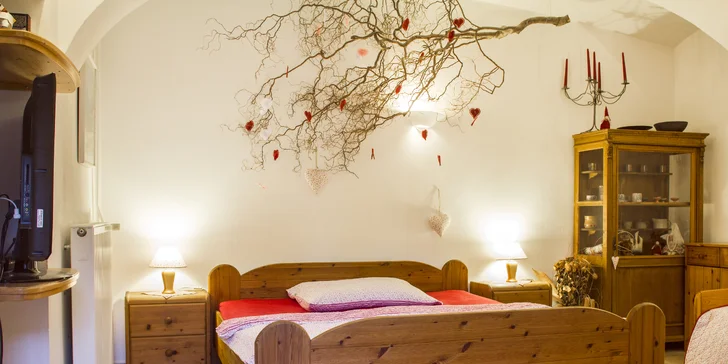 Pobyt na chalupe v Podkrkonoší: vybavené štúdio alebo apartmán, sauna a jacuzzi