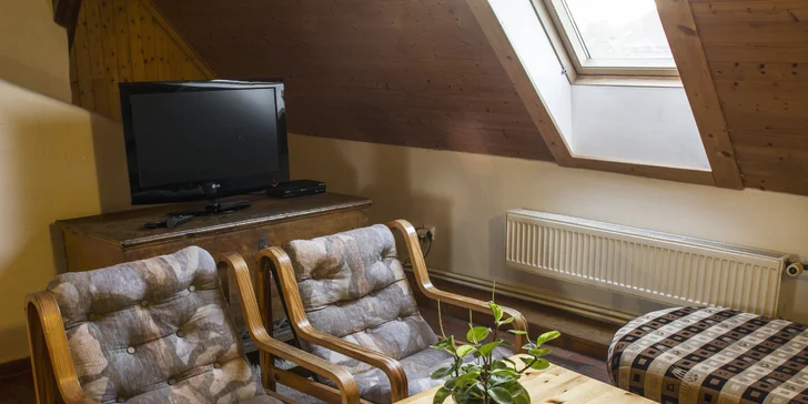 Pobyt na chalupe v Podkrkonoší: vybavené štúdio alebo apartmán, sauna a jacuzzi