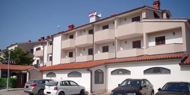 Dovolenka na Istrii: 4* hotel so stravou, bazénom, fitness a zapožičaním bicyklov