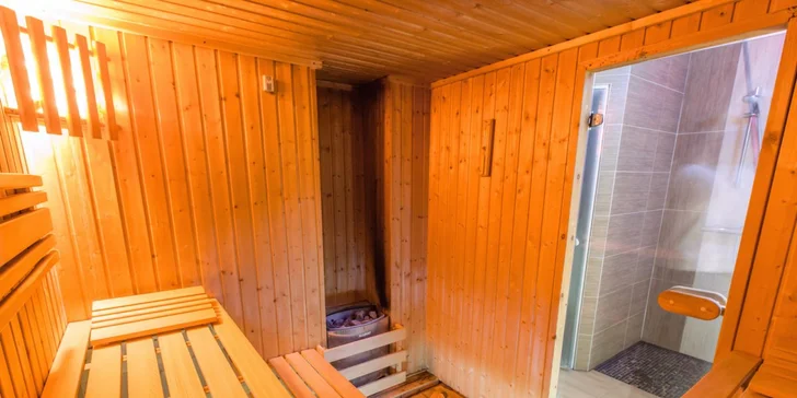 Pobyt v Krakove so stravou, neobmedzeným wellness a vstupmi na show Legends of Krakow a Hop on Hop off bus