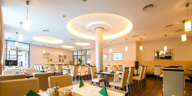 Elegantný 4* hotel v centre kúpeľného mesta Trenčianske Teplice, procedúry aj strava