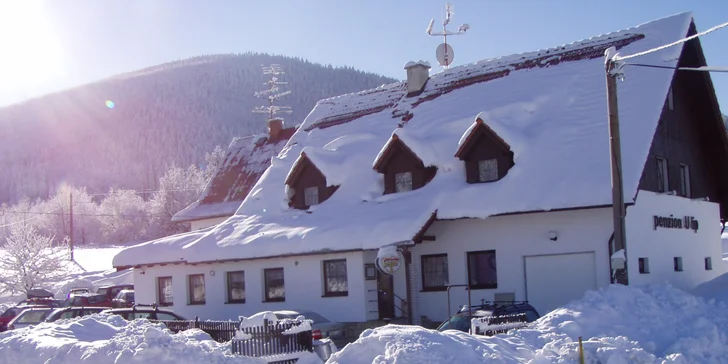 Zimná pohoda v Beskydoch s jedlom aj neobmedzenou saunou