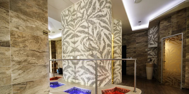 4* Resort Johanka alebo treehouse na Vysočine: polpenzia, vírivka, sauna a drevené sudy