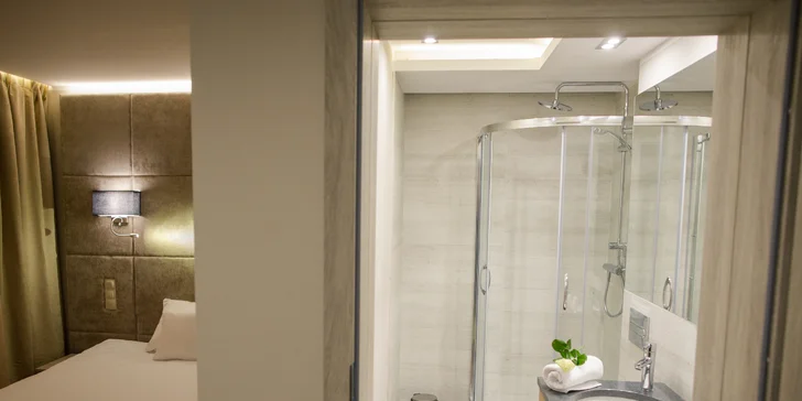 Pobyt v modernom hoteli v centre Vroclavu pre pár alebo rodinu