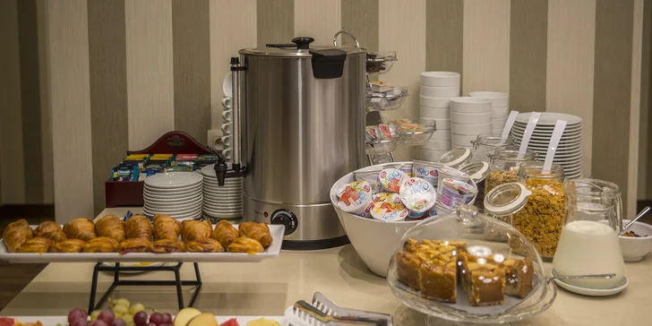 Pobyt v modernom hoteli v centre Vroclavu pre pár alebo rodinu