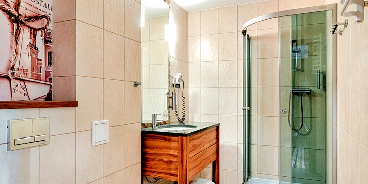 Pamiatky aj nákupy vo Vroclave: hotel s raňajkami aj parkovaním zadarmo