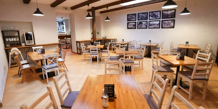 Hotel v centre Karlových Varov: jedlo a wellness, možnosť masáže aj soľnej jaskyne