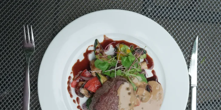 Relax kúsok od Boskovíc: pobyt s raňajkami alebo polpenziou či aj pivným kúpeľom