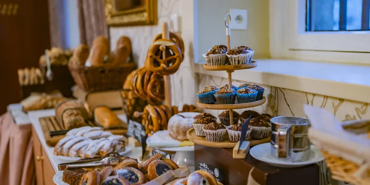 Legendárny Grand Hotel International v Prahe: pobyt s raňajkami aj michelinskou večerou, skvelá dostupnosť do centra