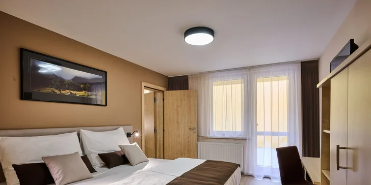 Pobyt v Posázaví: strava, verejné aj privátne wellness, plný minibar aj večera pri sviečkach