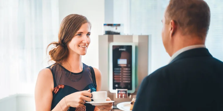 Pobyt v Posázaví: strava, verejné aj privátne wellness, plný minibar aj večera pri sviečkach