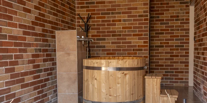 Hotel v bývalej továrni vo Vlašimi: dobré jedlo, možnosť wellness aj vína