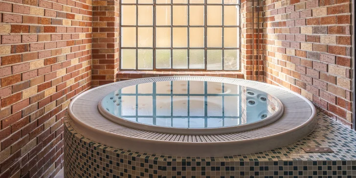 Hotel v bývalej továrni vo Vlašimi: dobré jedlo, možnosť wellness aj vína