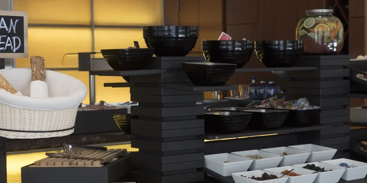 Spoznajte krásy Barcelony: pobyt v hoteli s raňajkami len kúsok od metra