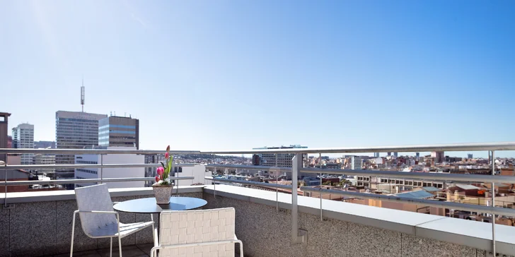 Spoznajte krásy Barcelony: pobyt v hoteli s raňajkami len kúsok od metra