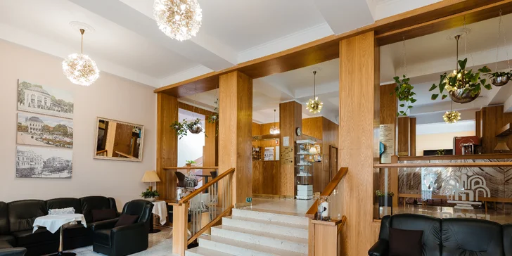 Pobyt vo Františkových Lázňach: raňajky alebo plná penzia, bazén aj procedúry