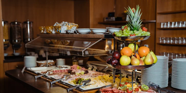 Pobyt vo Františkových Lázňach: raňajky alebo plná penzia, bazén aj procedúry