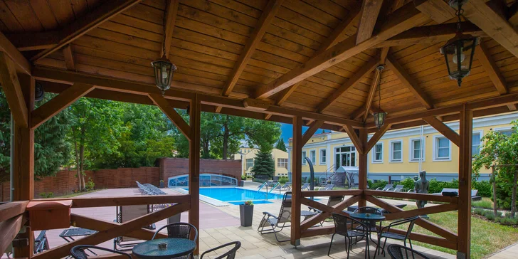 Pobyt vo Františkových Lázňach: raňajky alebo plná penzia, bazén aj procedúry