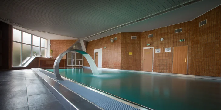 Pobyt vo Františkových Lázňach: raňajky alebo plná penzia, bazén aj procedúry