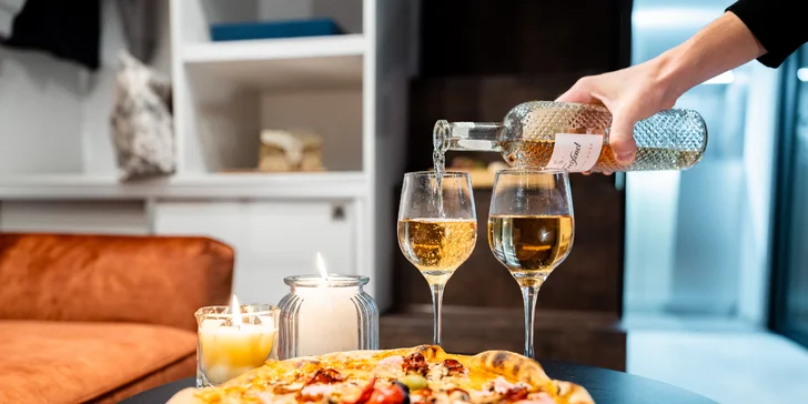 Za romantikou do Ostravy: tiny house s kuchyňou, Netflixom aj terasou s posedením