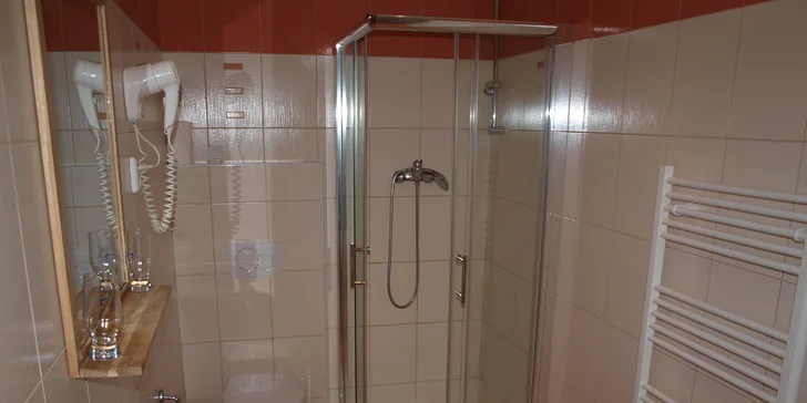 Pobyt v Starom Meste: príjemný hotel, možnosť raňajok, prechádzky Prahou