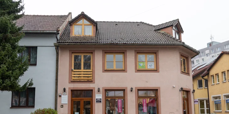 Skrášľujúce masáže tváre i dekoltu v novootvorenej klinike RezoMed s holistickým prístupom