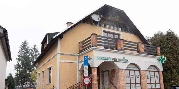 Hollywood Carbon Peel pre rozžiarený a jednotný tón pleti