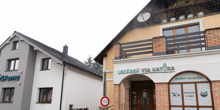 Hollywood Carbon Peel pre rozžiarený a jednotný tón pleti