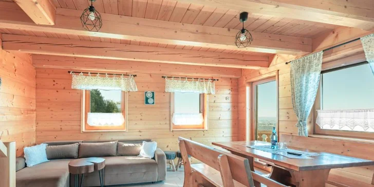 Dovolenka v poľských Beskydách: zrubové chatky s kuchynkou až pre 8 osôb