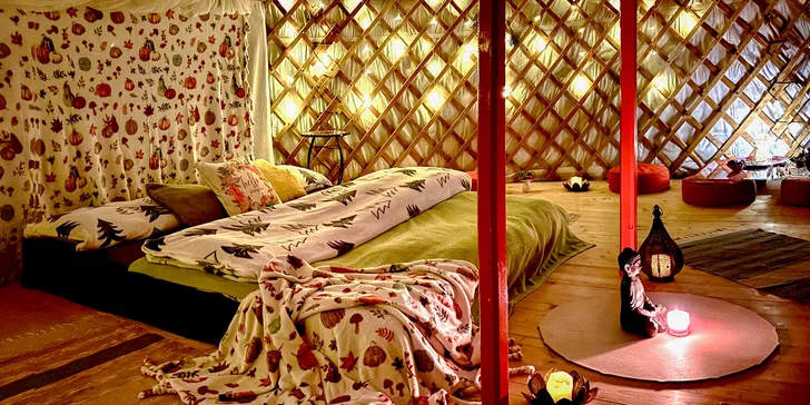 Štýlová jurta neďaleko Blaníka s možnosťou raňajok pre dvoch aj rodinu