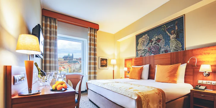 Legendárny Grand Hotel International v Prahe: pobyt s raňajkami aj michelinskou večerou, skvelá dostupnosť do centra