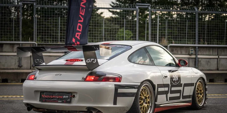 Jazda na pretekárskom okruhu SLOVAKIA RING alebo AUTOMOTODROM BRNO v jednom z legendárnych vozidiel Porsche