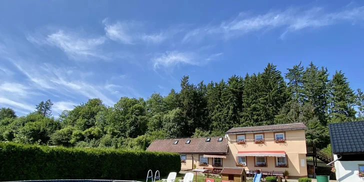 Relax na Šumave: apartmány pri Zadove s raňajkami, wellnessom aj procedúrami