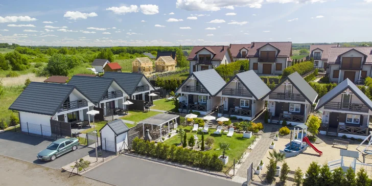 Prázdninové domy s vírivkou a bazénom, pobyt pre 7 osôb: Rusinowo pri poľskom Baltiku