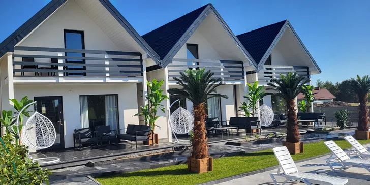 Prázdninové domy s vírivkou a bazénom, pobyt pre 7 osôb: Rusinowo pri poľskom Baltiku