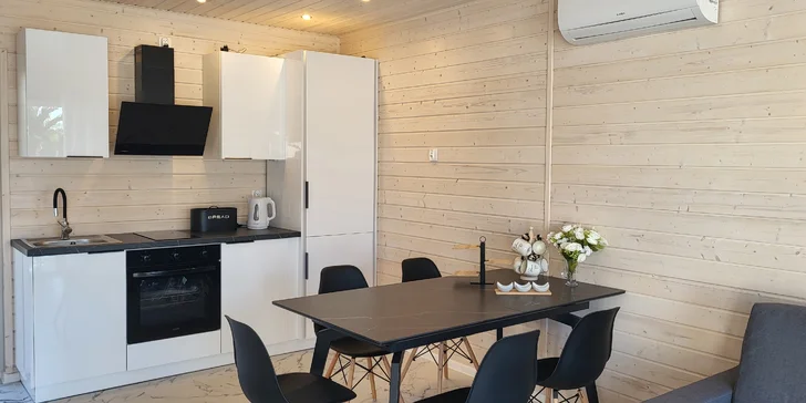 Prázdninové domy s vírivkou a bazénom, pobyt pre 7 osôb: Rusinowo pri poľskom Baltiku