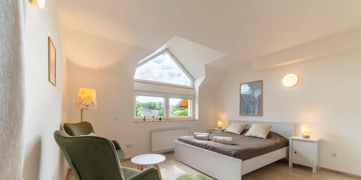 Dovolenka v Poděbradoch: apartmán alebo izba s raňajkami, 3 km od centra a kolonády