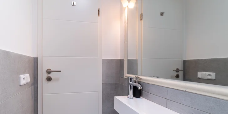 Dovolenka v Poděbradoch: apartmán alebo izba s raňajkami, 3 km od centra a kolonády