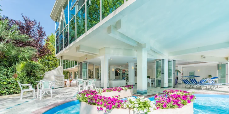 Taliansky Jadran: 4* hotel neďaleko Rimini, neobmedzené wellness aj polpenzia