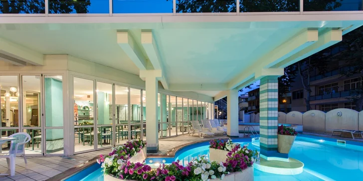 Taliansky Jadran: 4* hotel neďaleko Rimini, neobmedzené wellness aj polpenzia