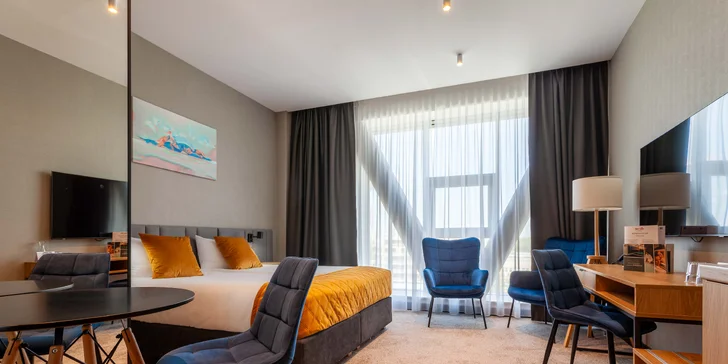 Pobyt kúsok od centra Varšavy: raňajky, wellness so saunami a bazénom