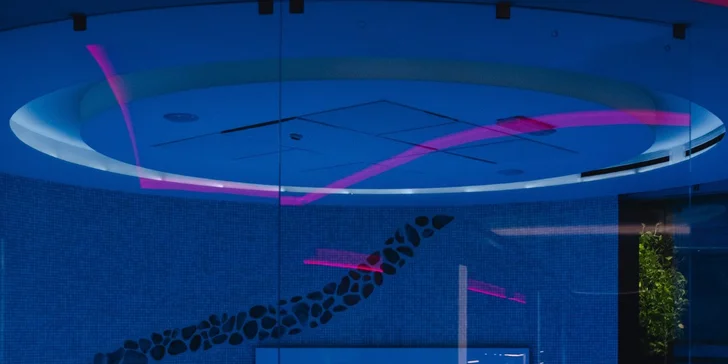 Pobyt kúsok od centra Varšavy: raňajky, wellness so saunami a bazénom