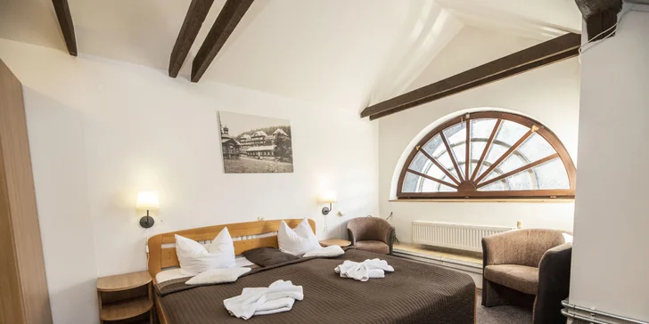 Krásna príroda a pokoj Karlovej Studánky: polpenzia aj vstup do bazéna a Thermal Parku