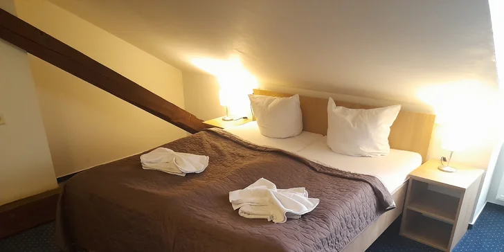 Krásna príroda a pokoj Karlovej Studánky: polpenzia aj vstup do bazéna a Thermal Parku