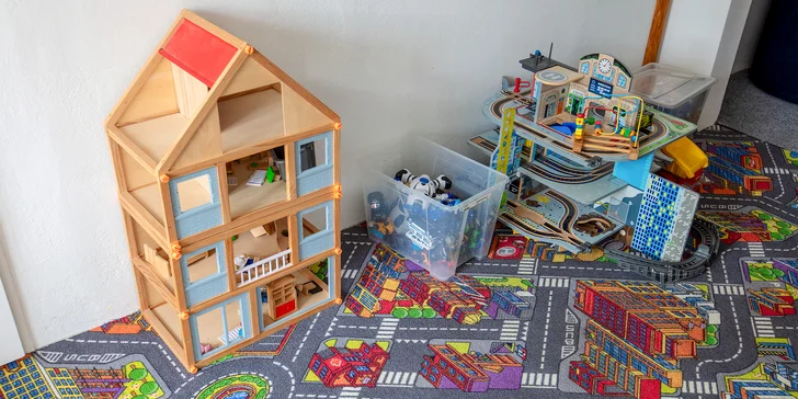 Pobyt v Lipovej-Lázňach: raňajky alebo polpenzia, trekingové palice a pivo Kanec