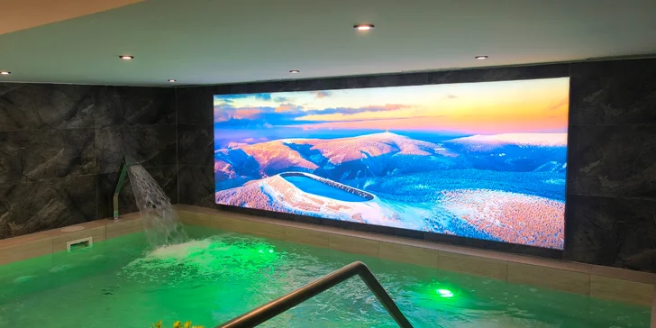 Krásna príroda a pokoj Karlovej Studánky: polpenzia aj vstup do bazéna a Thermal Parku