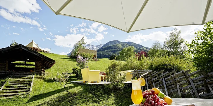 Na lyže do KitzSki: hotel v Mittersille s bazénom, saunami a polpenziou, až 3 deti zdarma