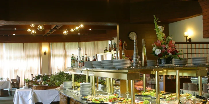 Relax v Maďarsku: 3* kúpeľný hotel s polpenziou, neobmedzený vstup do wellness